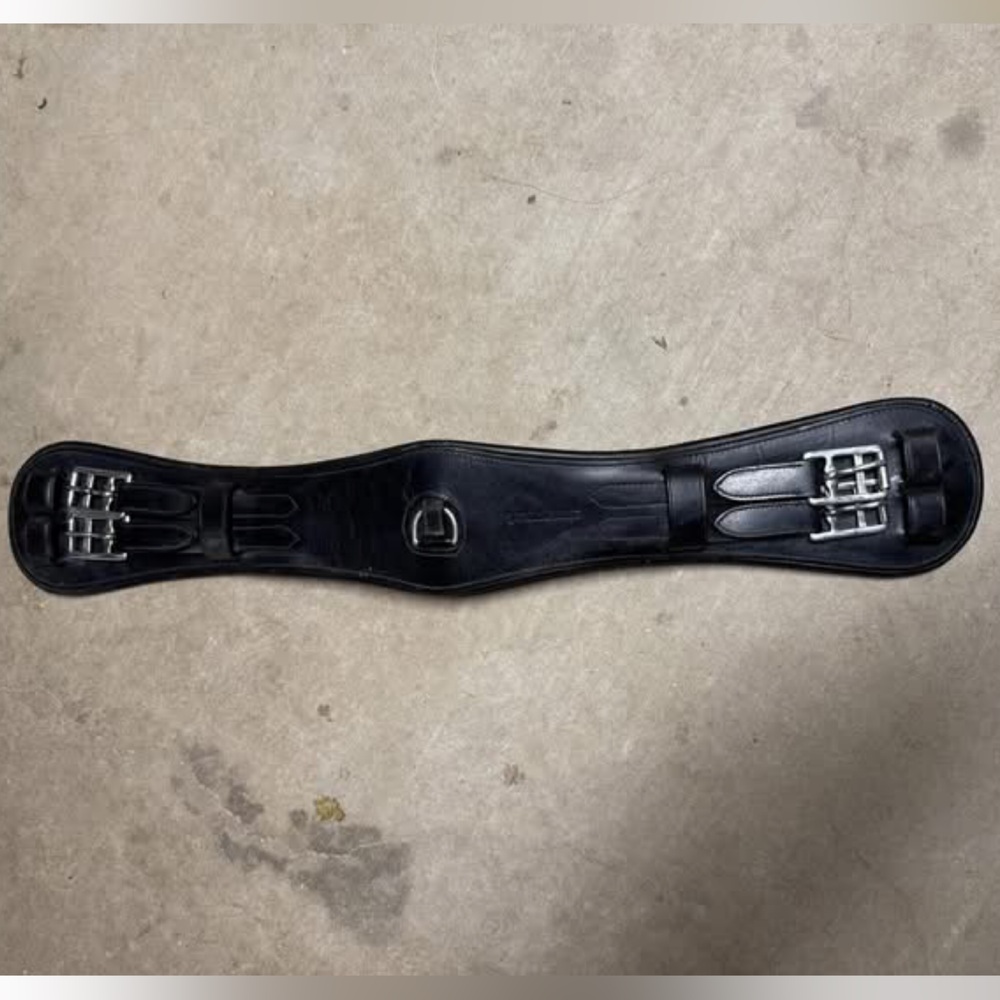 22” Black Dressage girth